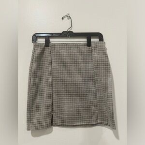 Full Tilt skirt size medium